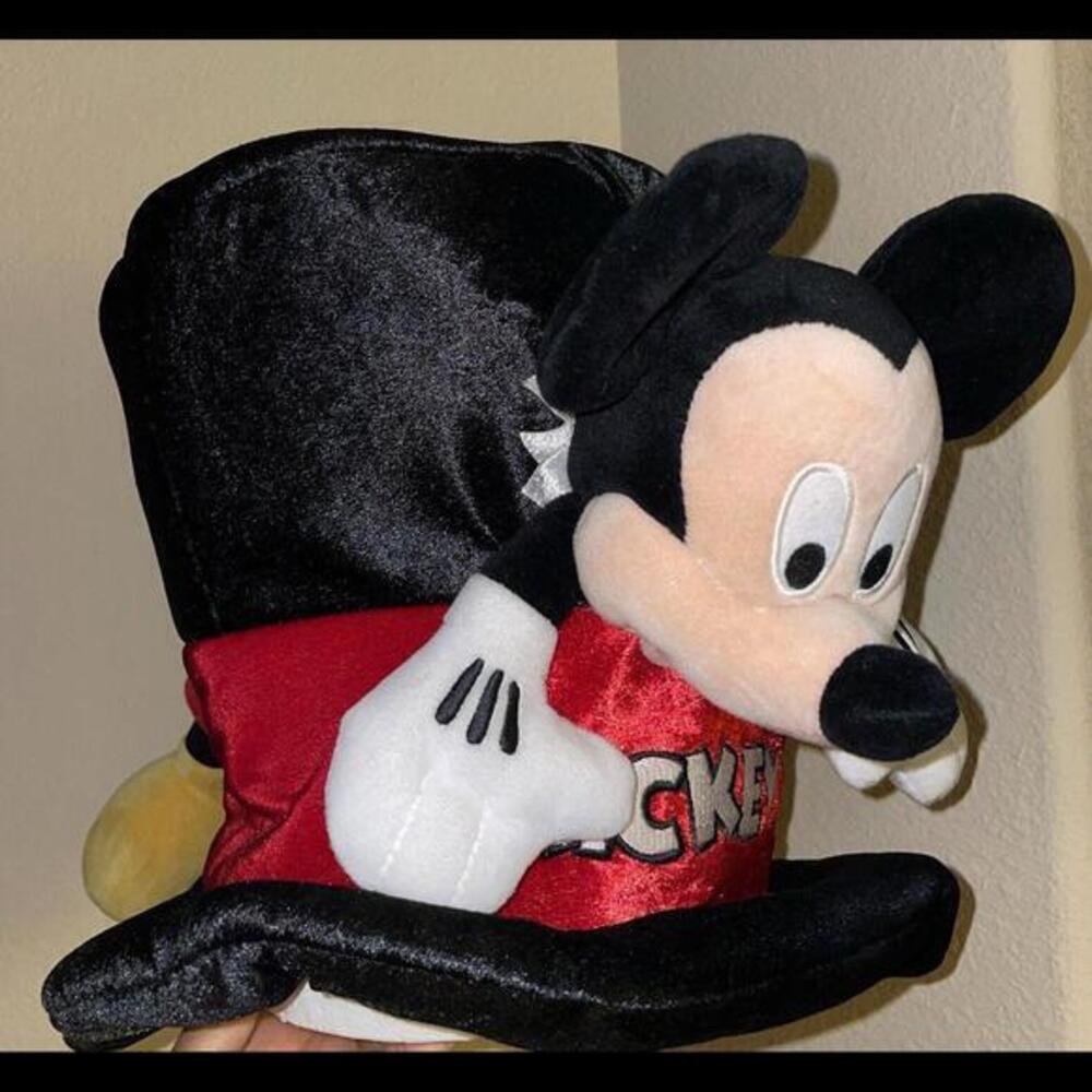 Walt Disney World Authentic Large Top Hat Mickey Mouse Crashing Through Cap Cool